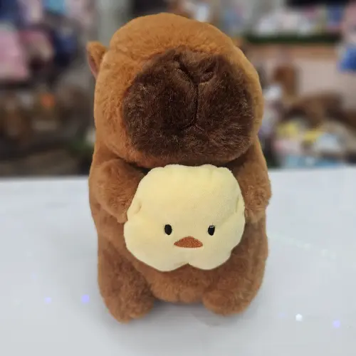 Capybara con pollito's photo #1